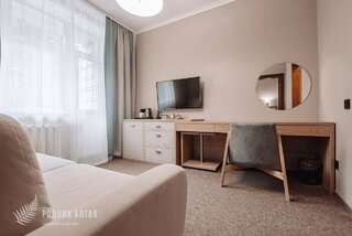 Гостиница Родник Алтая Белокуриха Люкс Семейный, Корпус: «Родник»-5