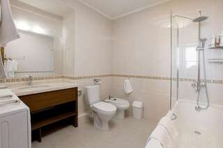 Гостиница Родник Алтая Белокуриха Апартамент 3-комнатный, Корпус: «Здравница»-6